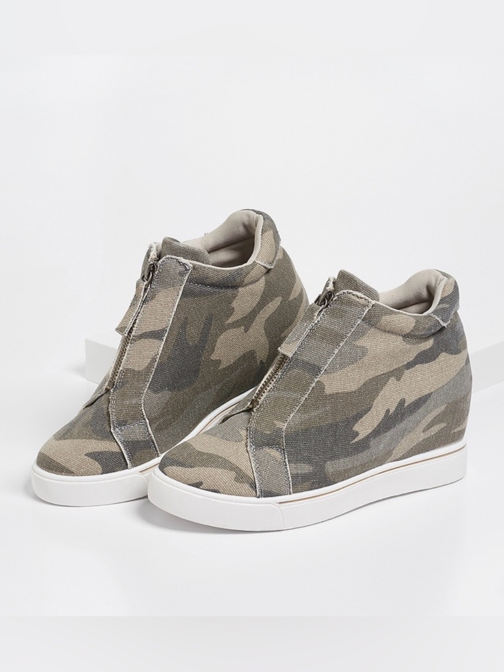 Maurices Camo Olive Green Front Zip Wedge Sneaker - Size 9